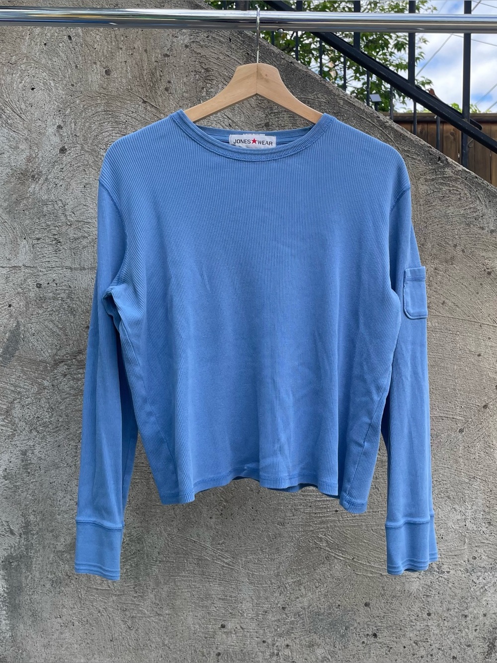 Vintage 90s Jones Wear blue ribbed long sleeve shirt size large